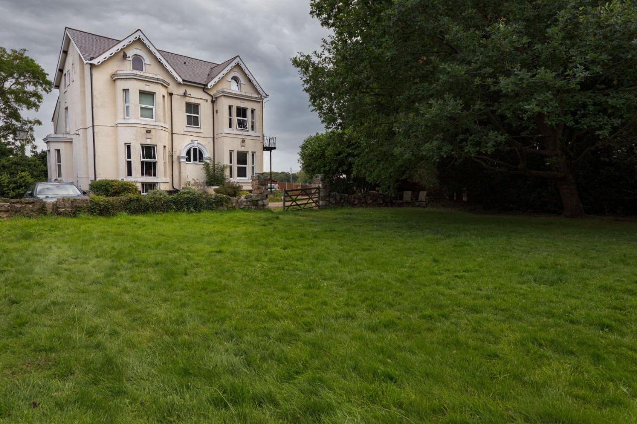Stunning Rural Apartment - Sleeps 4 - Parking Lichfield Exterior foto